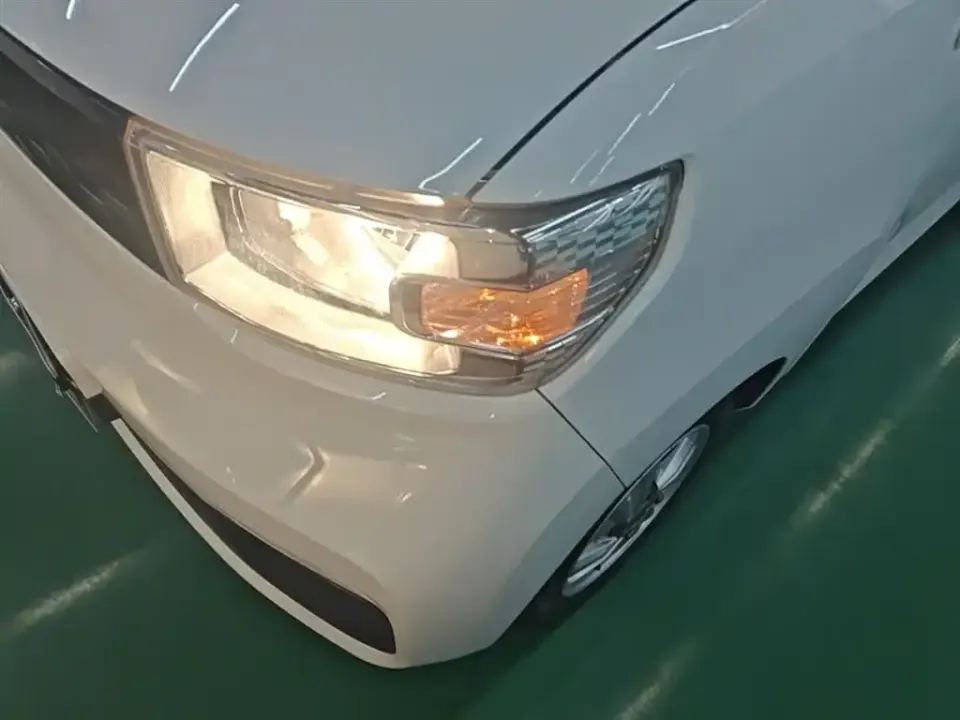 Wuling MINIEV