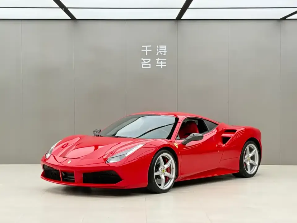 Ferrari 488