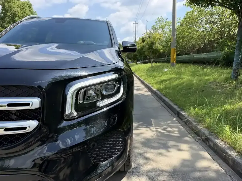 Mercedes-Benz GLB