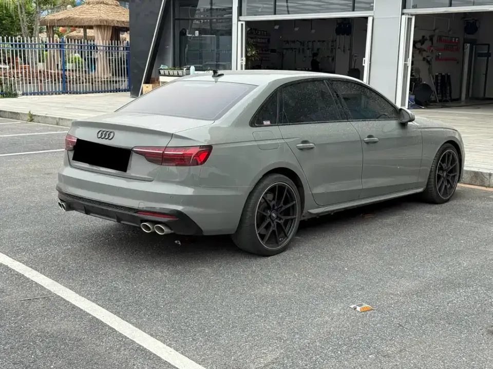 Audi S4