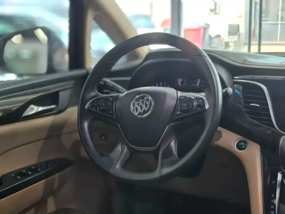 Buick GL8