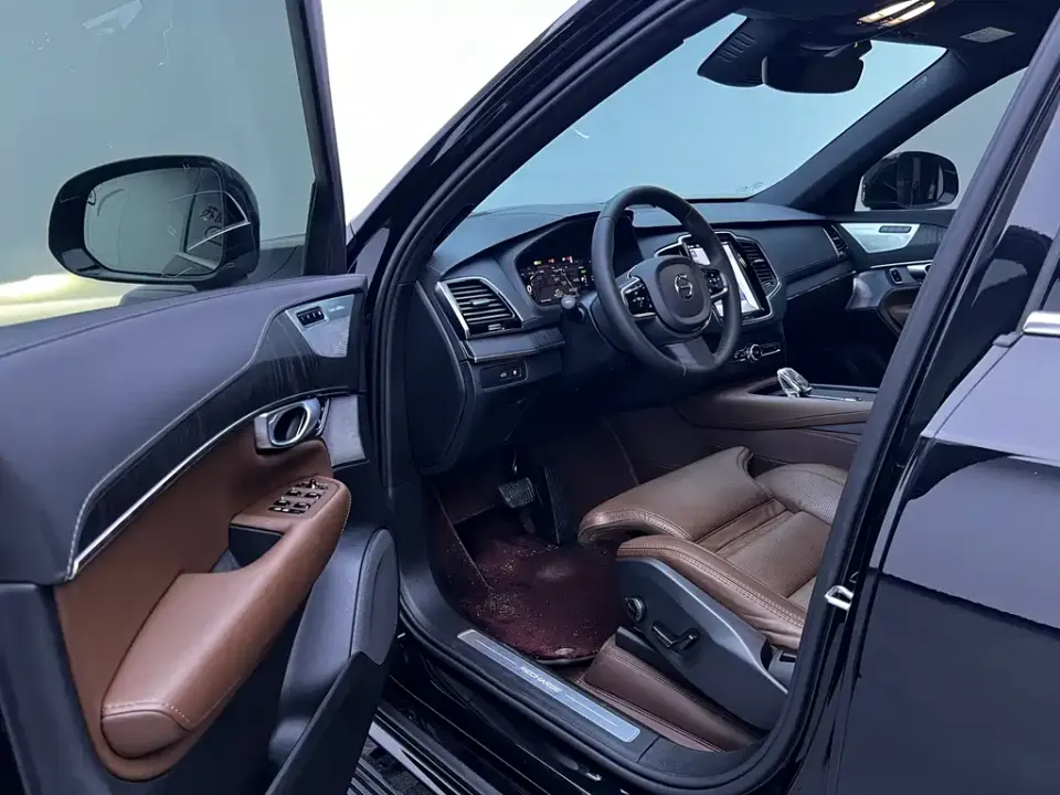 Volvo XC90 PHEV