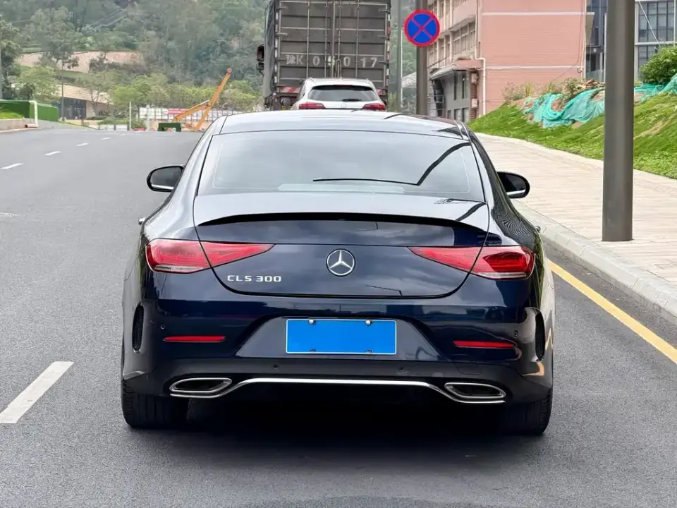 Mercedes-Benz CLS