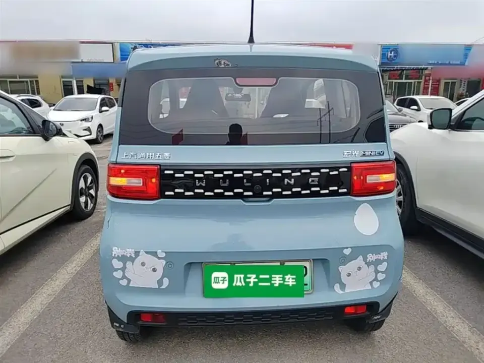 Wuling MINIEV
