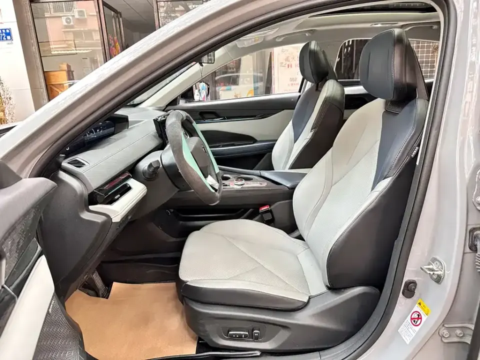 Changan UNI-V iDD