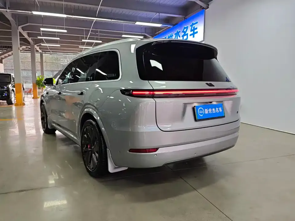 Li Li L9