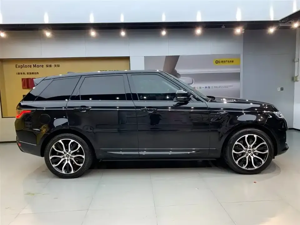 Land Rover Sport