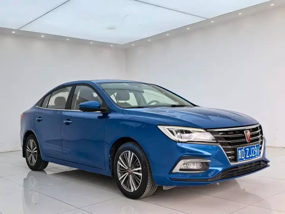 Roewe i5