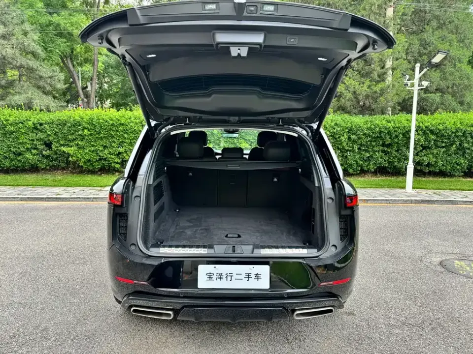 Land Rover Sport
