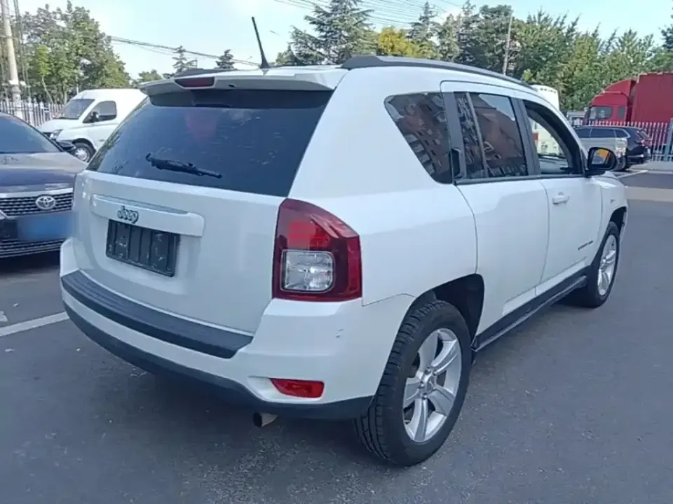 Jeep Compass (Import)
