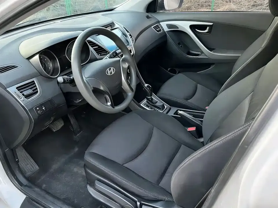 Hyundai Elantra Langdong