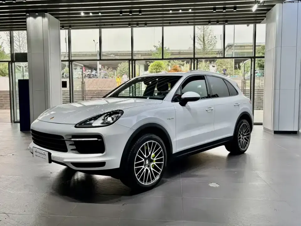Porsche Cayenne Hybrid