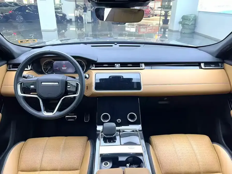 Land Rover Velar