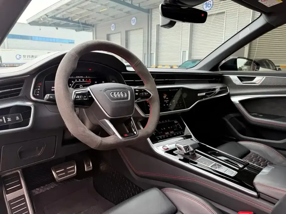 Audi RS 6