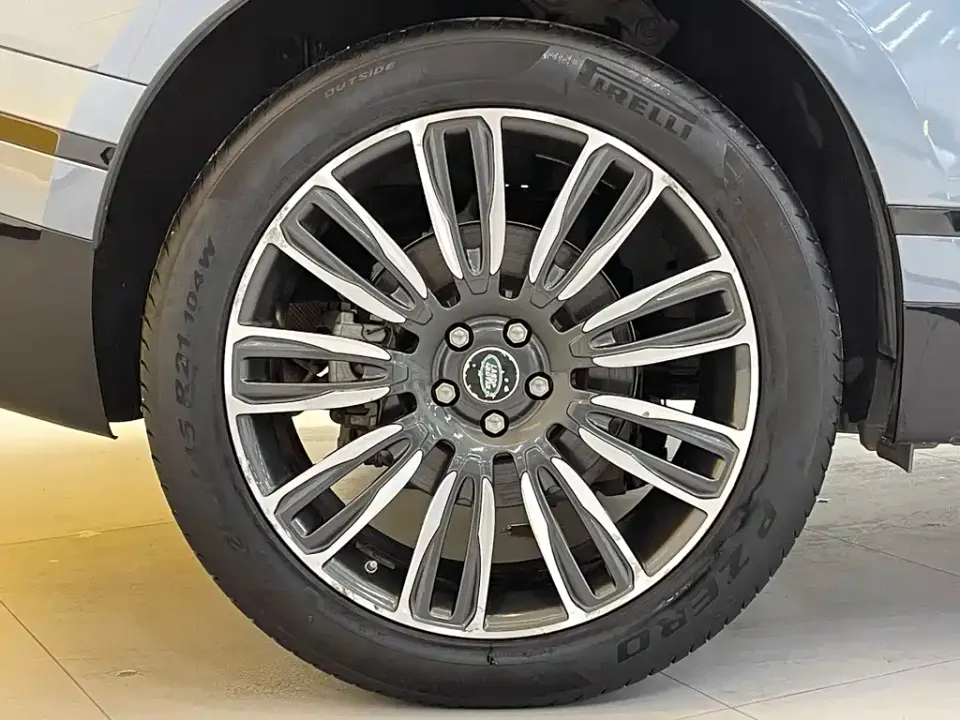 Land Rover Velar