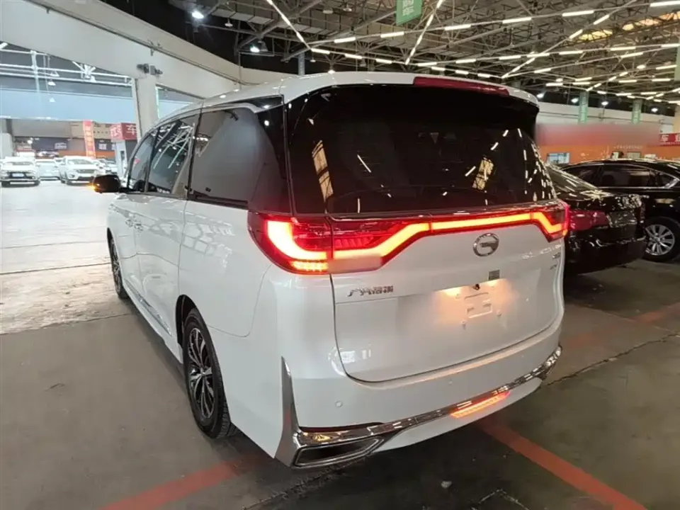 GAC Trumpchi M8