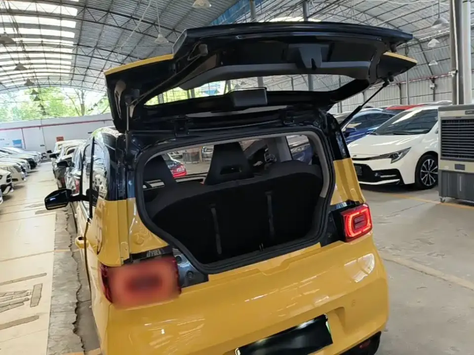 Wuling MINIEV