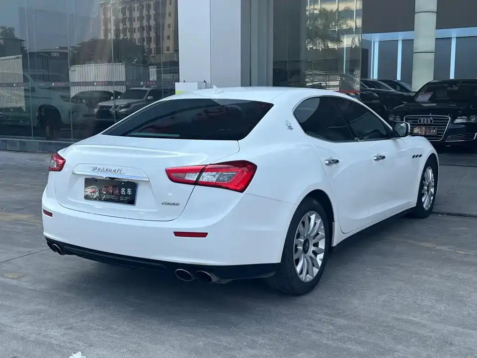 Maserati Ghibli