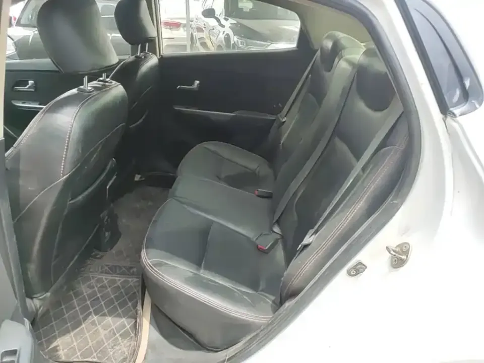 Kia K2