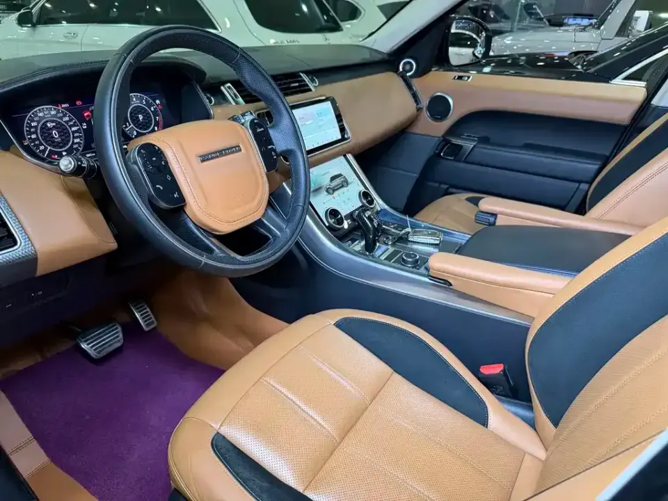 Land Rover Sport