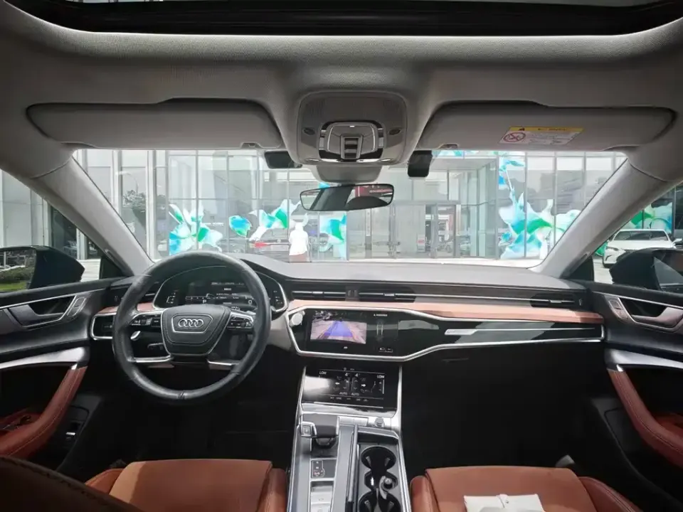 Audi A7L