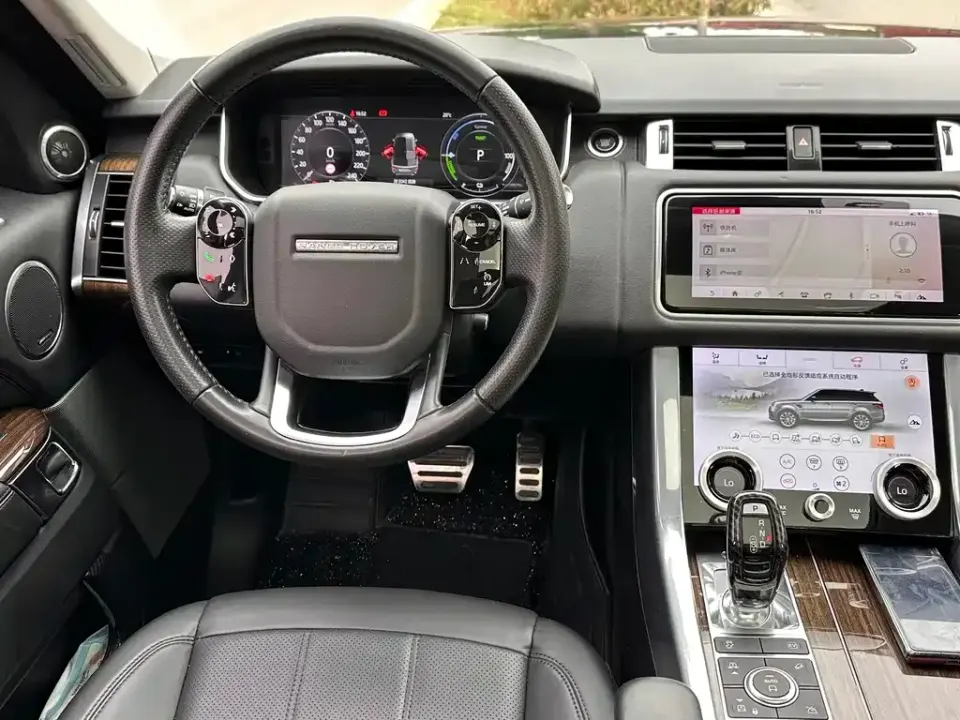 Land Rover Sport PHEV