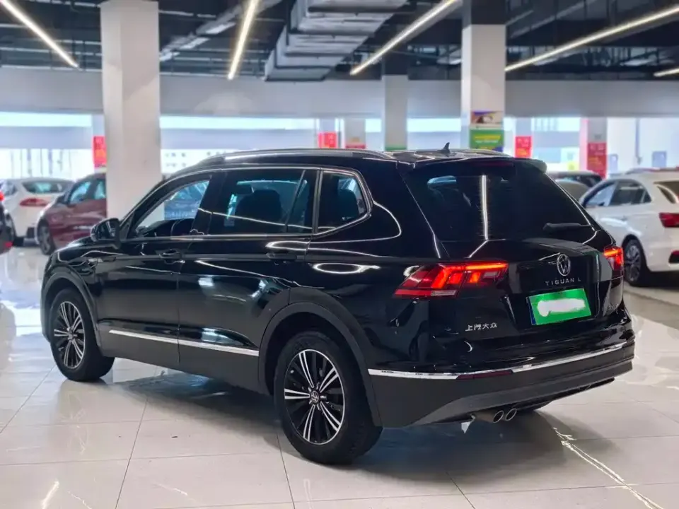 Volkswagen Tiguan L