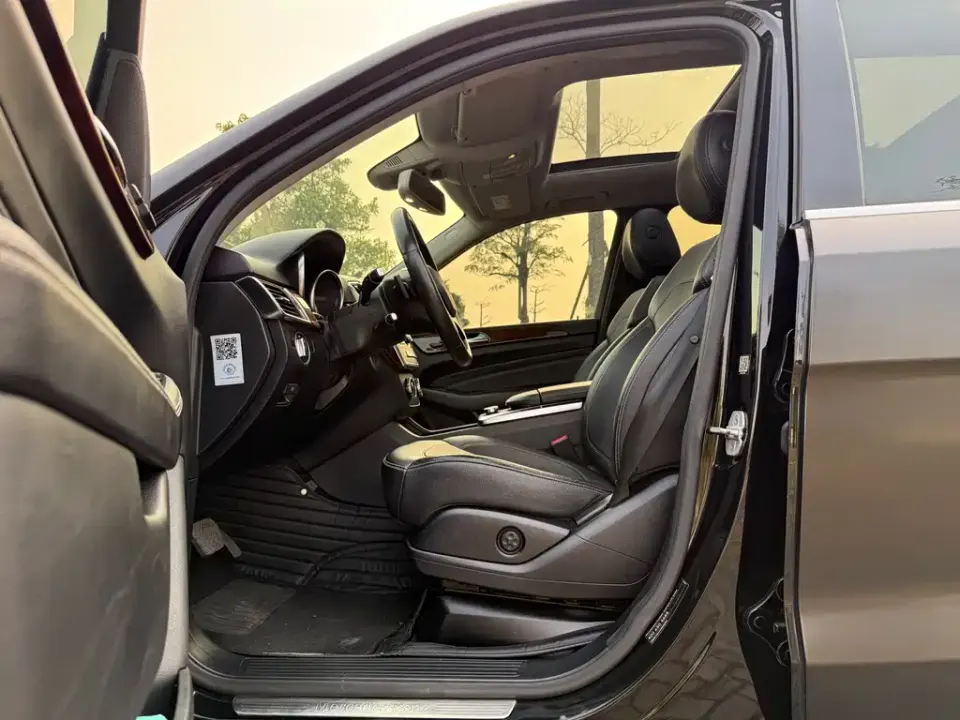 Mercedes-Benz M-Class