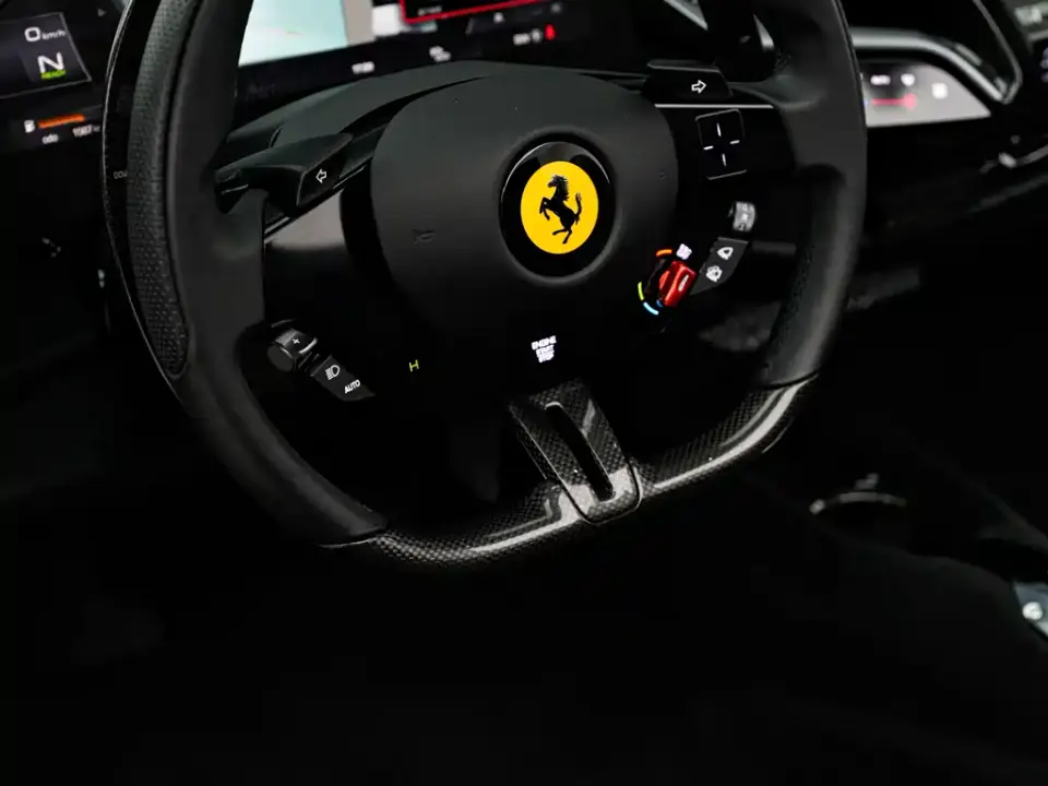 Ferrari SF90