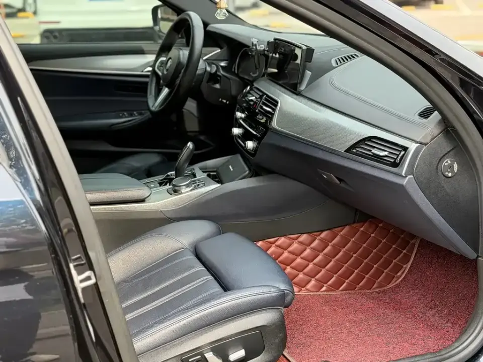 BMW 5 Series (Import)