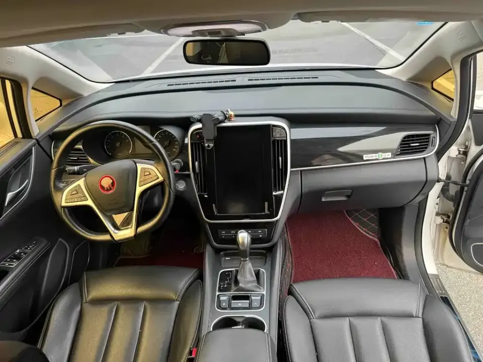 BYD MAX