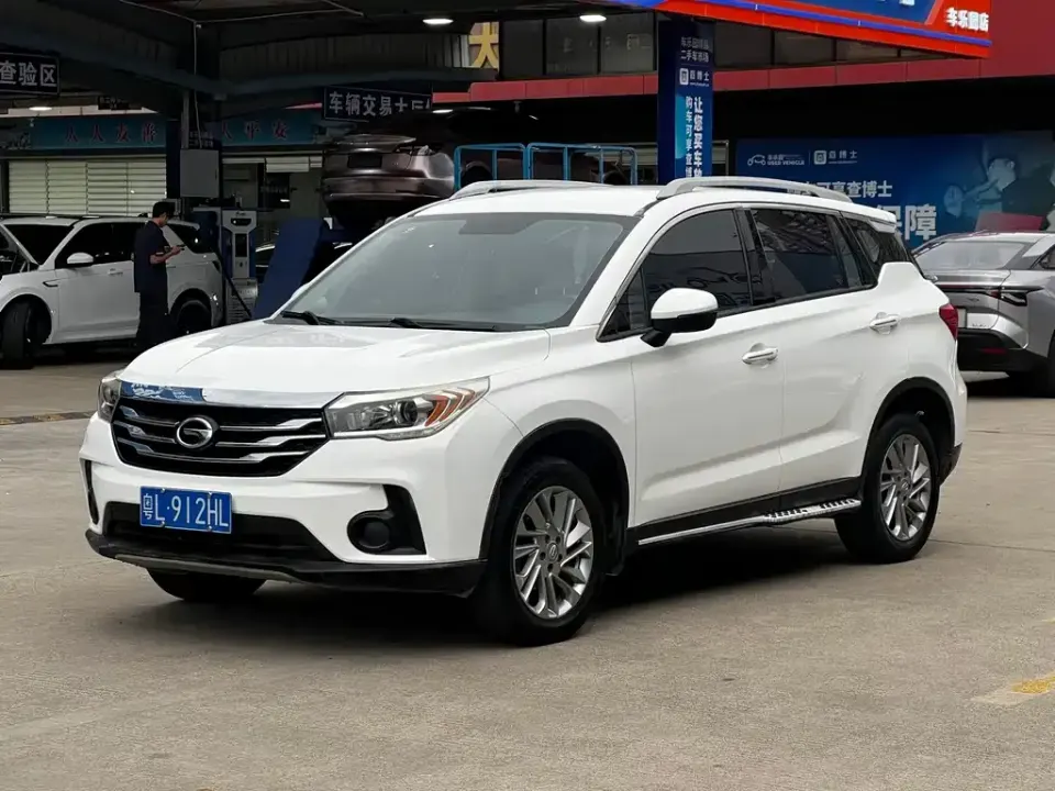 GAC Trumpchi GS4
