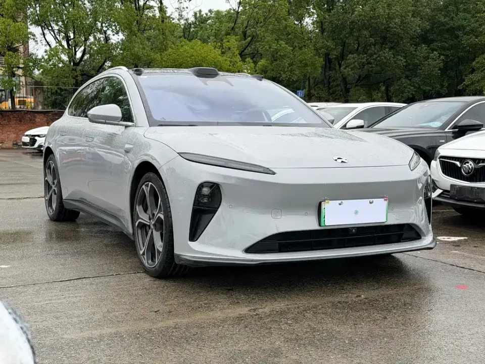 Nio ET5T