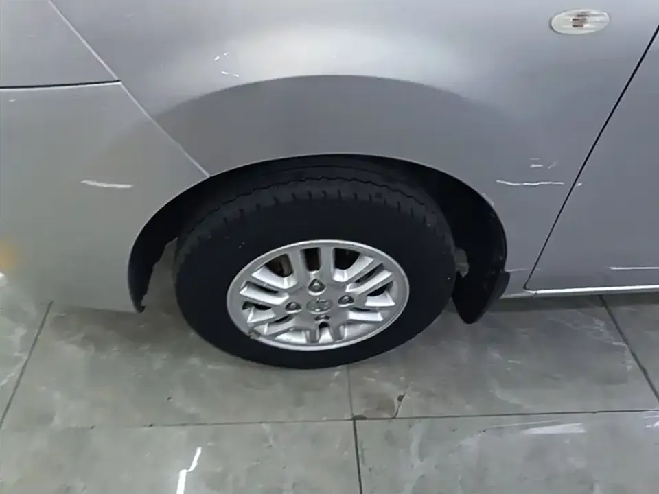 Nissan NV200