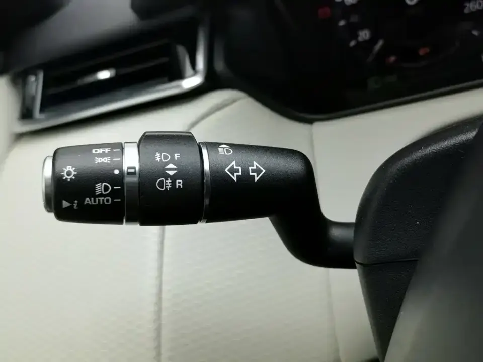 Land Rover Velar