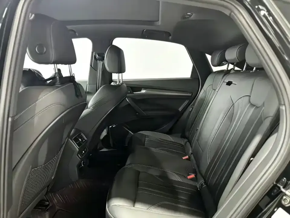 Audi Q5L Sportback