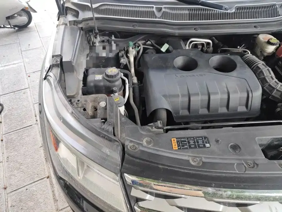 Ford Explorer (Import)