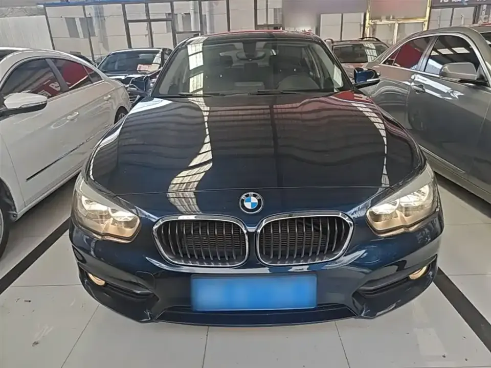 BMW 1 Series (Import)