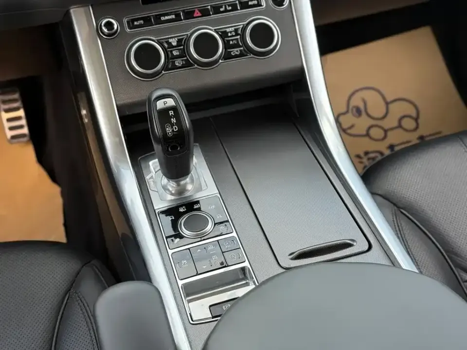 Land Rover Sport