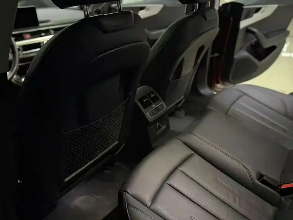 Audi A5 (Import)