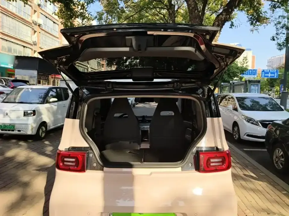 Wuling MINIEV