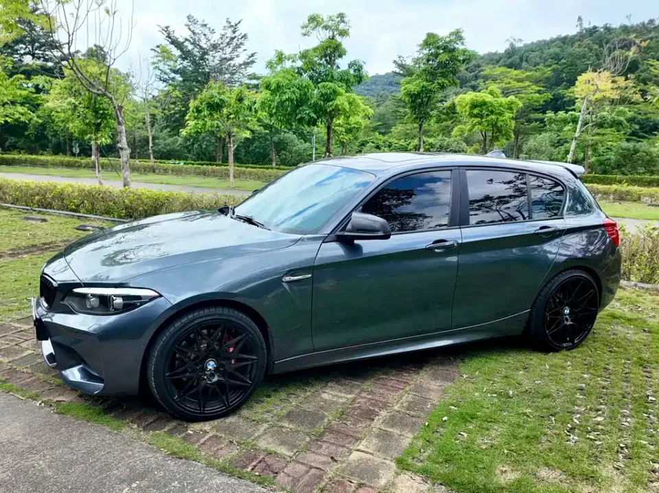 BMW 1 Series (Import)