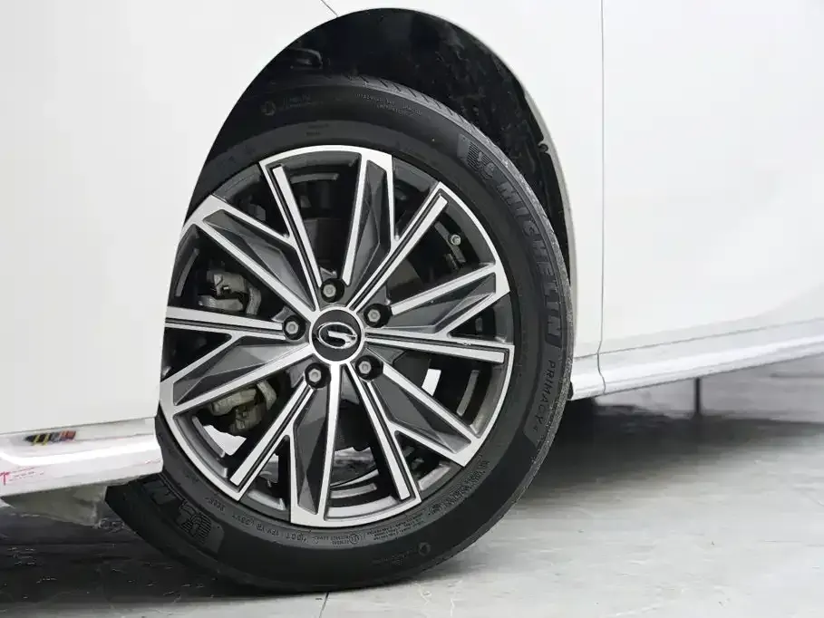 GAC Trumpchi M8