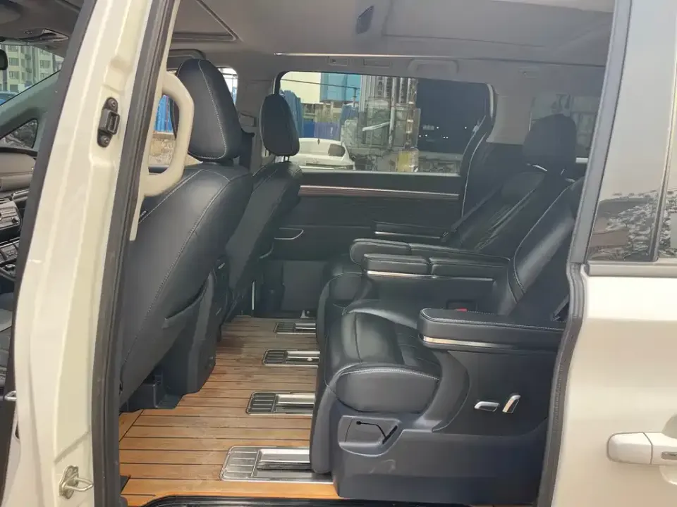 GAC Trumpchi M8