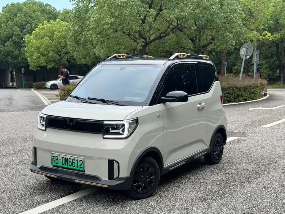 Wuling MINIEV