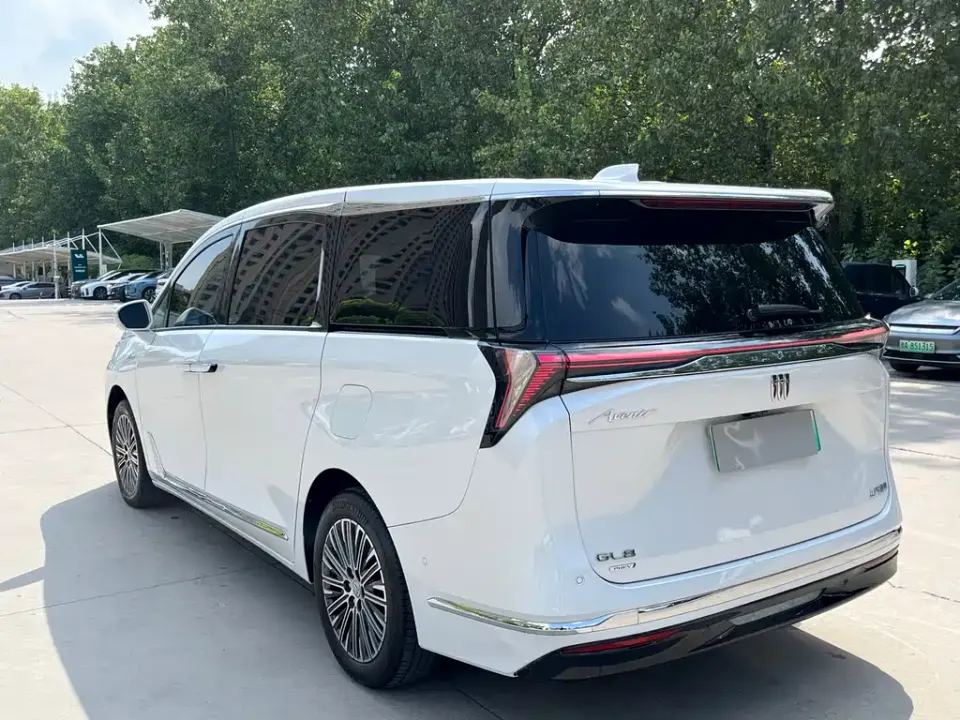 Buick GL8 Hybrid