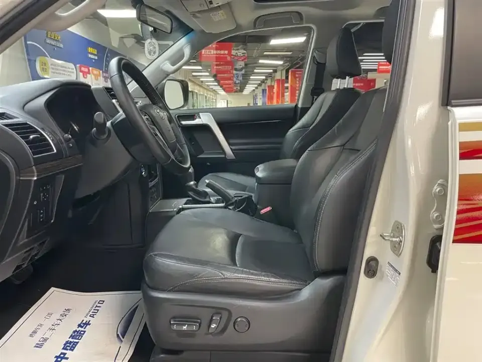 Toyota Prado