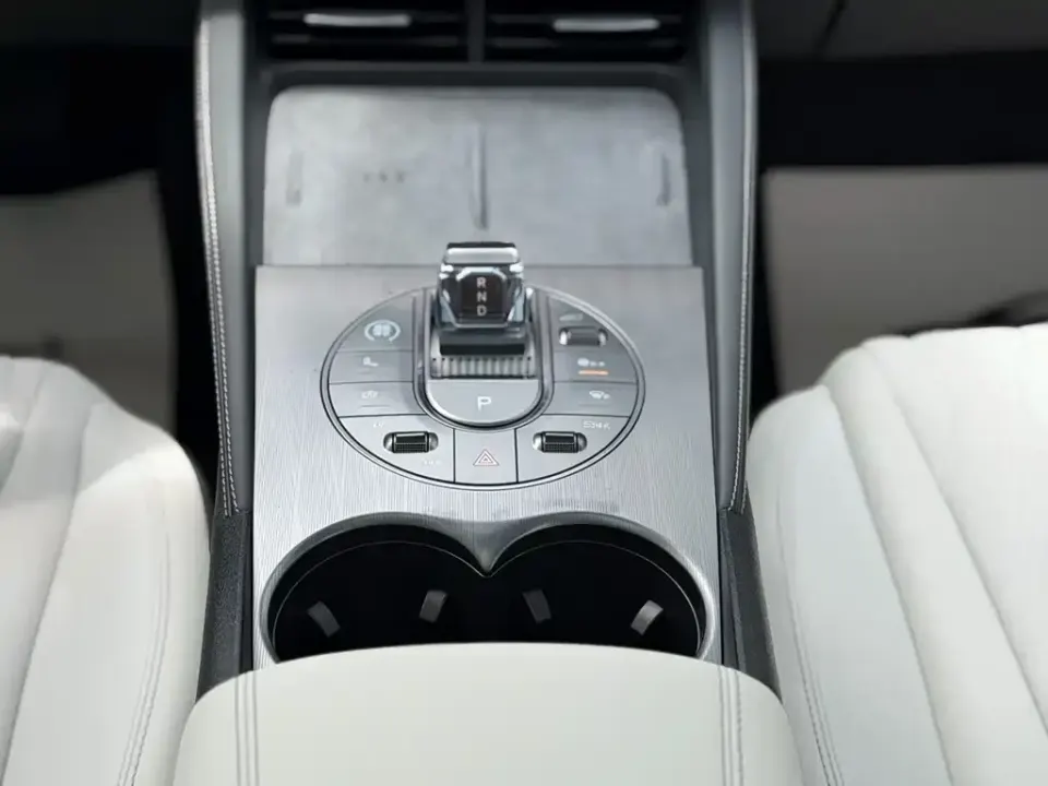 BYD Seal 06