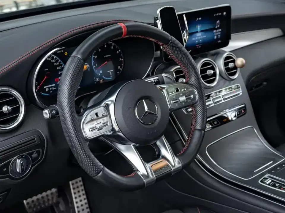 Mercedes-Benz GLC AMG