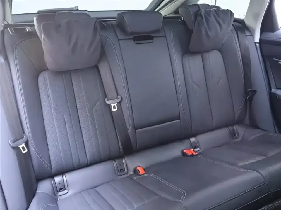 Audi A6 (Import)